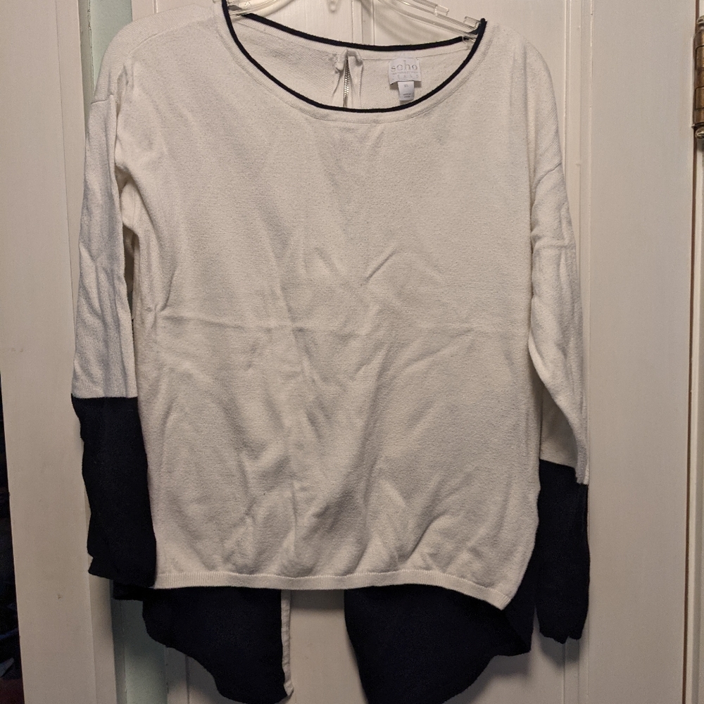 Soho New York And Company sweater